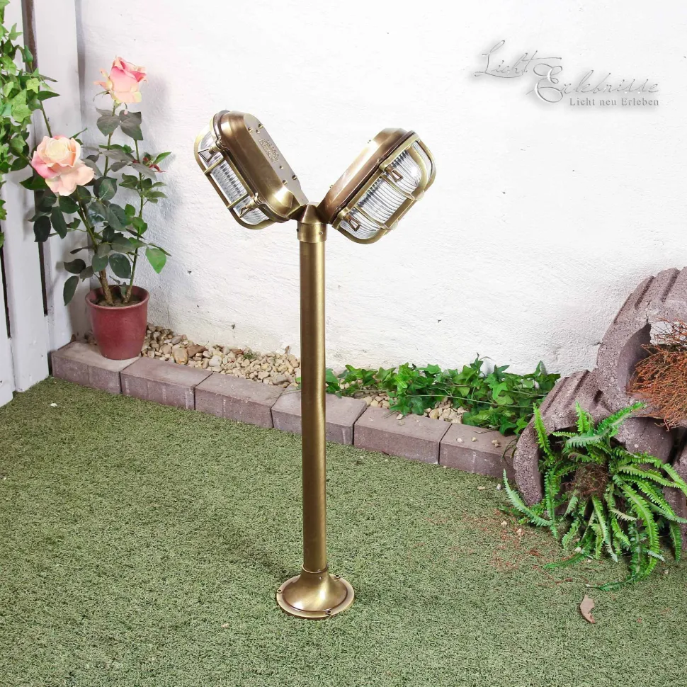 Außen Stehleuchte Antik 2-flmg aus Echt-Messing