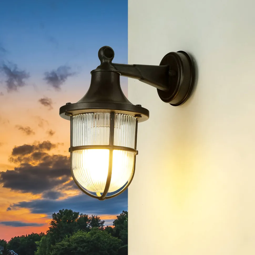 Außenleuchte IP64 E27 Schwarz antik geriffeltes Glas Messing