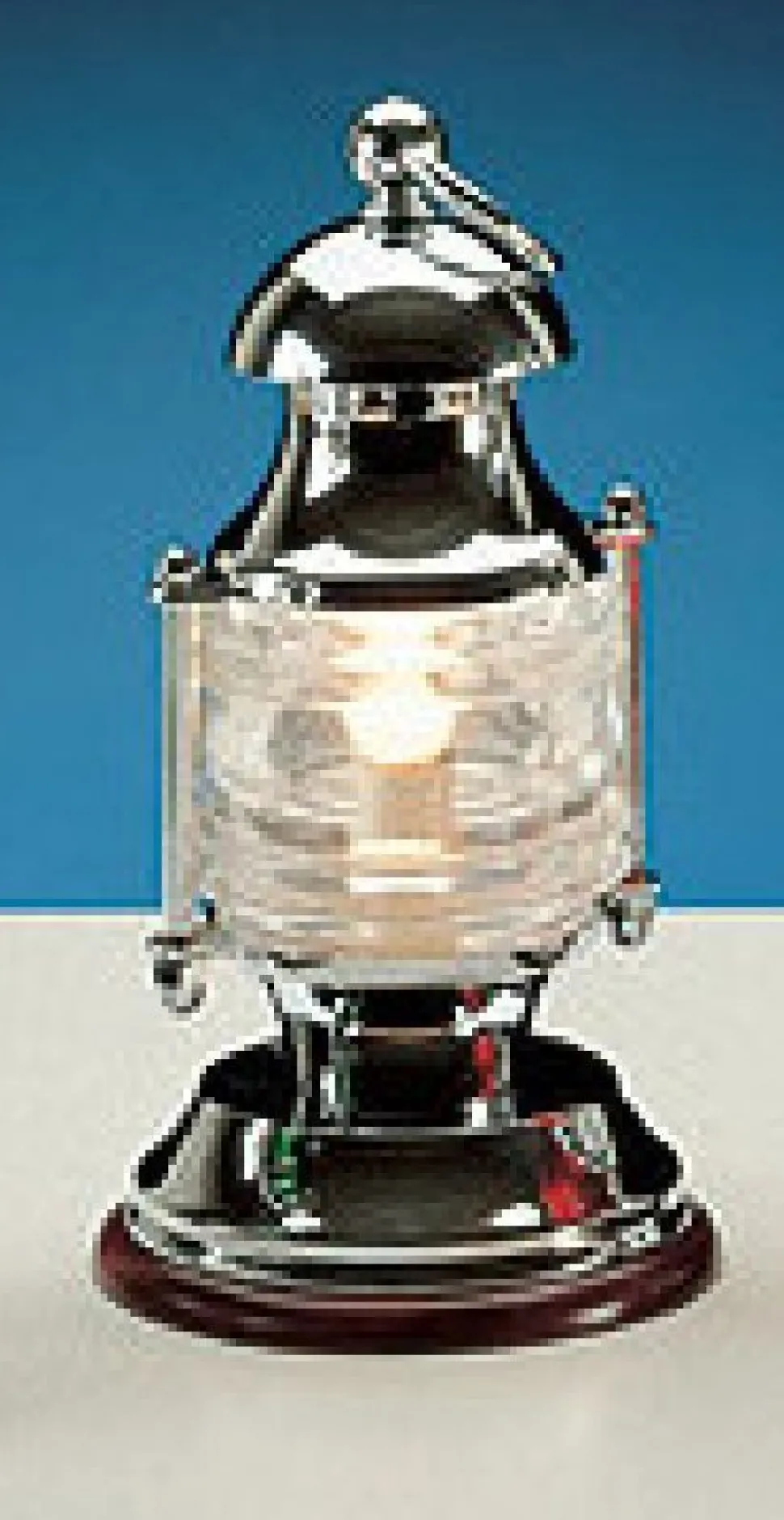 Edle Schiffslampe Chrom Weiß aus Messing Tisch