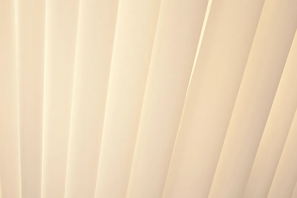 große Stehleuchte 160cm Retro extravagant weiß