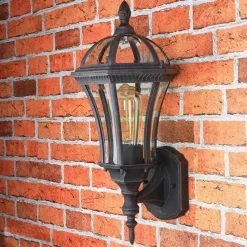 Klassische Außenwandlampe in antik braun