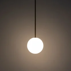 Kugellampe hängend G9 Ø 16 cm in Gold matt Weiß Glas Metall