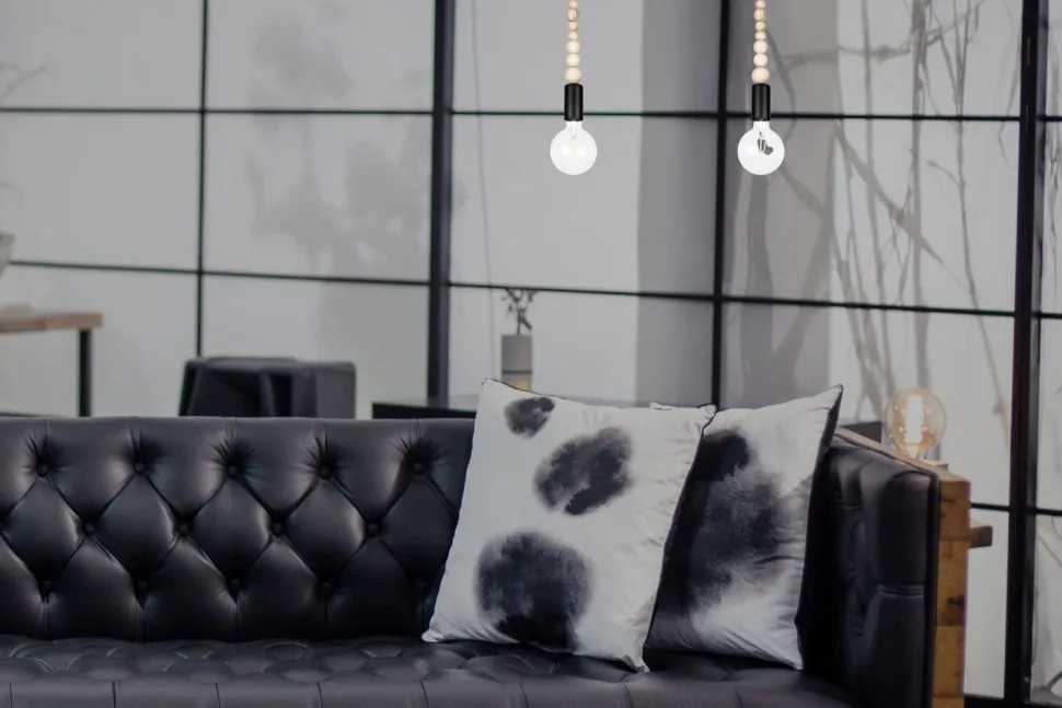 Lange Hängelampe Schwarz Holz Metall L:40 cm E27 2-flmg