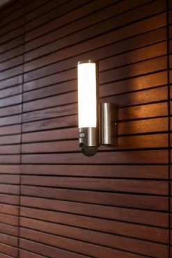 LED Außenlampe Bewegungsmelder Edelstahl IP44 dimmbar