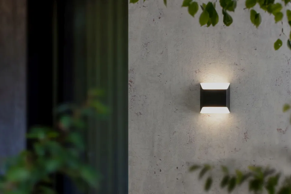 LED Außenleuchte Aluminium IP54 H:12,4 cm 7 W Up Down