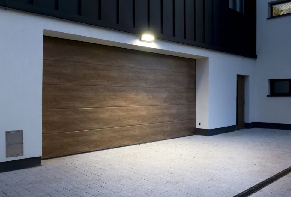 LED Außenwandleuchte mit Bewegungssensor Aluminium Glas