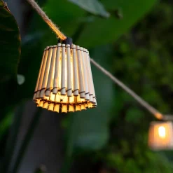 LED Lichterkette mit Stecker 5m IP44 2200K Bambus Outdoor