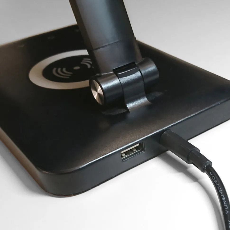 LED SchreibTischlampe Schwarz Touch 680 lm verstellbar