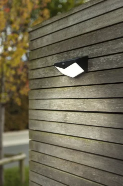 LED Solar Außenlampe Bewegungsmelder dimmbar IP44 4 W