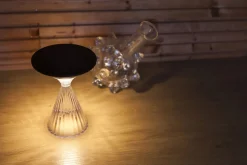 LED Solar Tischlampe IP54 20 cm 390 lm USB-C Schwarz