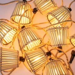 LED Solarlichterkette 5m lang IP44 2200 K Bambus Schirme