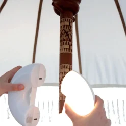 LED Sonnenschirmleuchte Ø 20 cm Farbwechsel RGBWW Akku