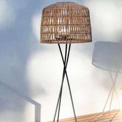 LED Stehleuchte außen Rattan Schirm 148 cm mit Akku IP54