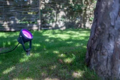 LED Strahler mit Erdspieß flexibel IP65 RGB dimmbar