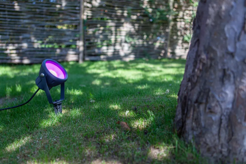 LED Strahler mit Erdspieß flexibel IP65 RGB dimmbar