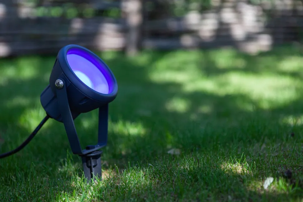 LED Strahler mit Erdspieß flexibel IP65 RGB dimmbar