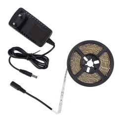 LED Streifen Netzstecker 5m 3000 K warmweiß selbstklebend