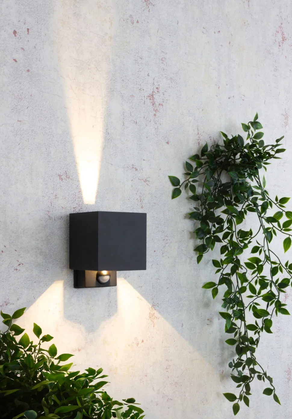 LED Wandlampe Bewegungssensor Anthrazit Up Down IP54