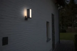 LED Wandlampe mit Bewegungsmelder IP54 14 W verstellbar