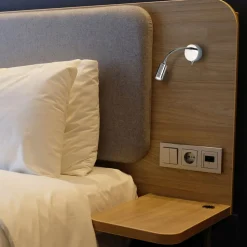 LED Wandspot mit Schalter Flexarm Metall in Chrom 66 lm