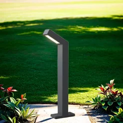 Moderne LED Wegleuchte für den Garten