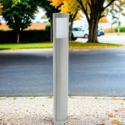 Moderne Wegeleuchte außen IP54 oval in Silber E27