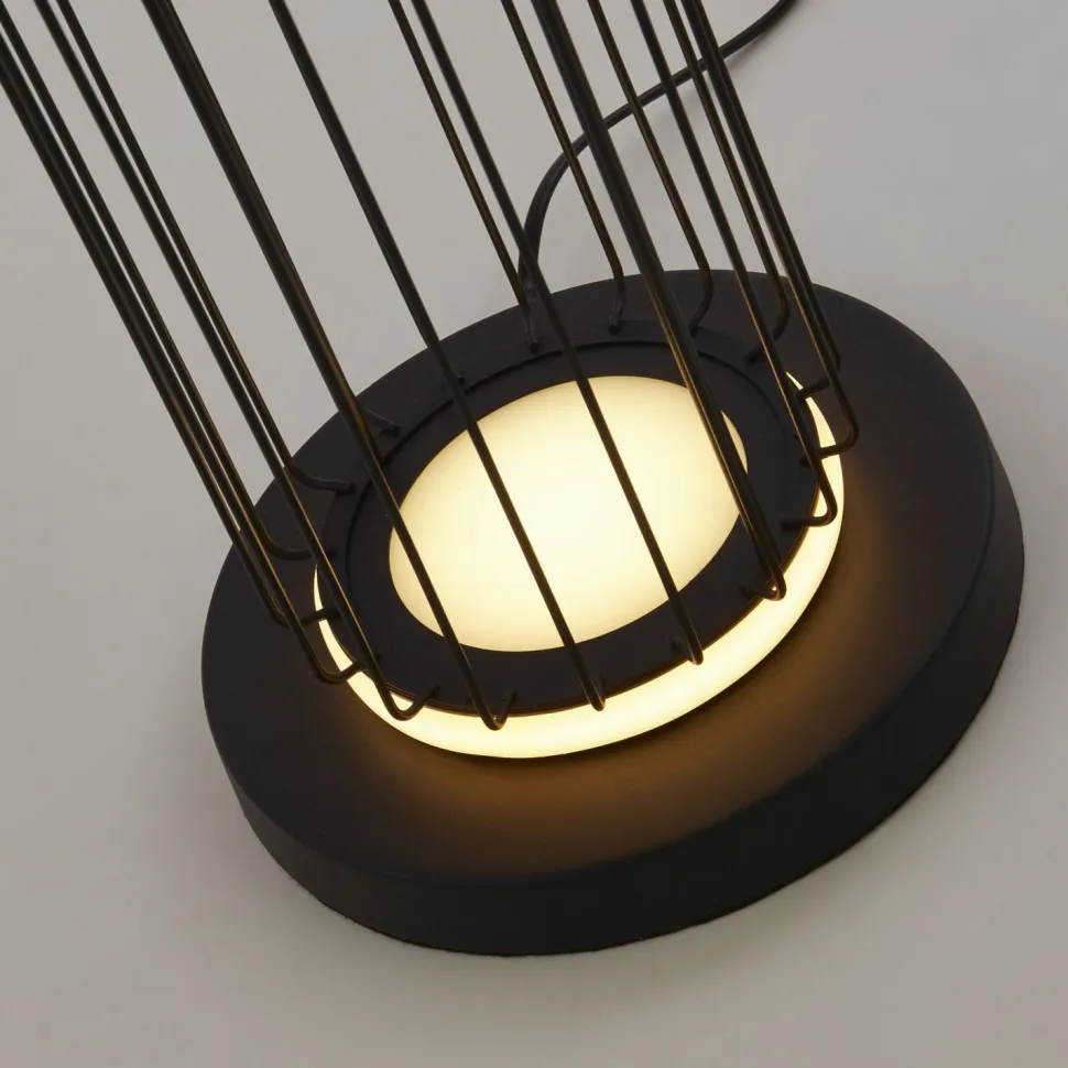 Niedrige Stehlampe LED 117 cm Schwarz Weiß rund