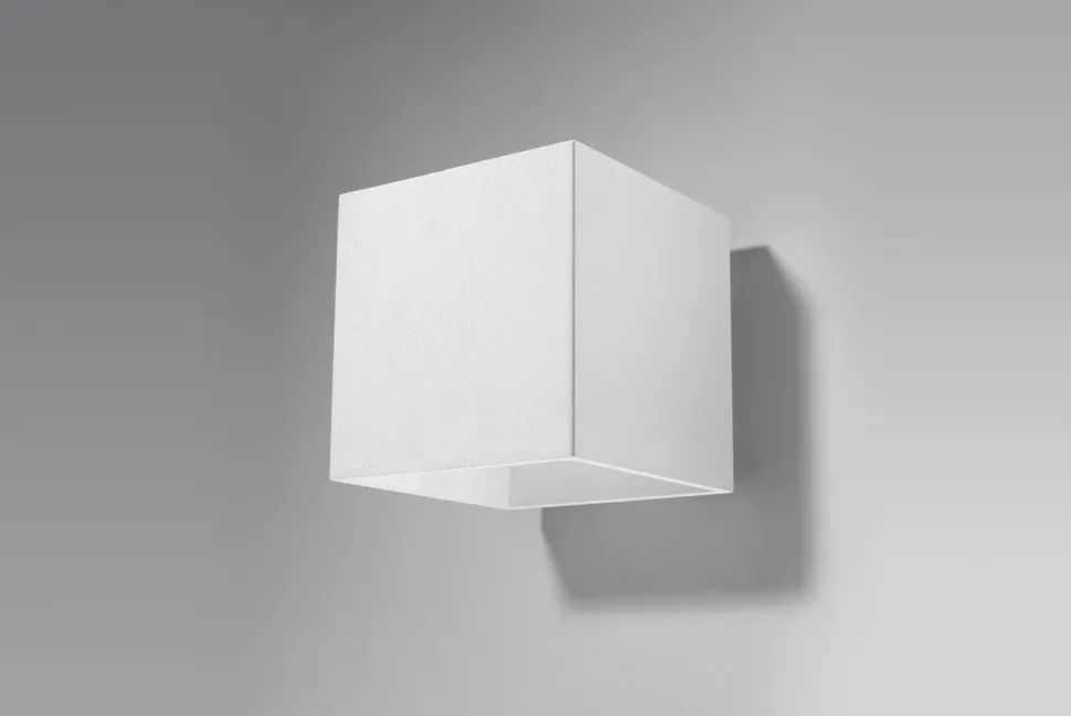 Quadratische Bauhaus Wandleuchte