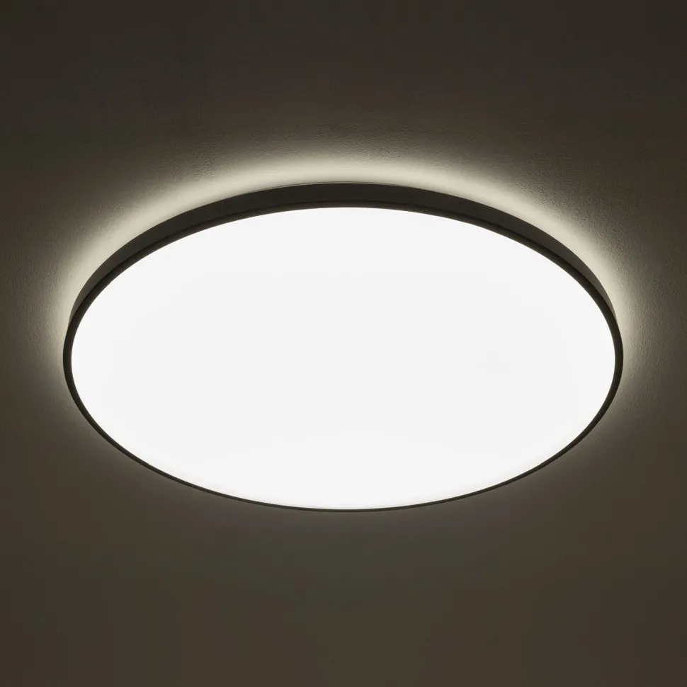 Schwarze LED Deckenlampe Ø64,2 cm 64 W 4700 lm blendarm