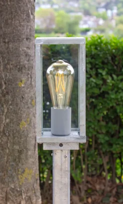 Sockelleuchte Vintage Aluminium in Zink IP44 E27 100 cm