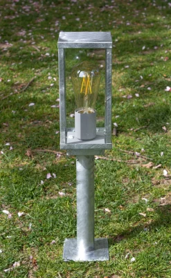 Sockelleuchte Vintage Aluminium in Zink IP44 E27 50 cm