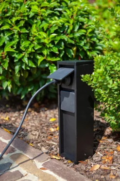 Steckdosensäule Schwarz 31 cm max 3500 W IP54 Aluminium