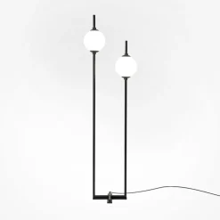 Stehlampe LED Metall Glas 150 cm Schwarz Weiß 750 lm