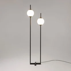 Stehlampe LED Metall Glas 150 cm Schwarz Weiß 750 lm