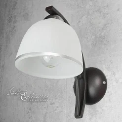 Wandleuchte AVIA in Schwarz