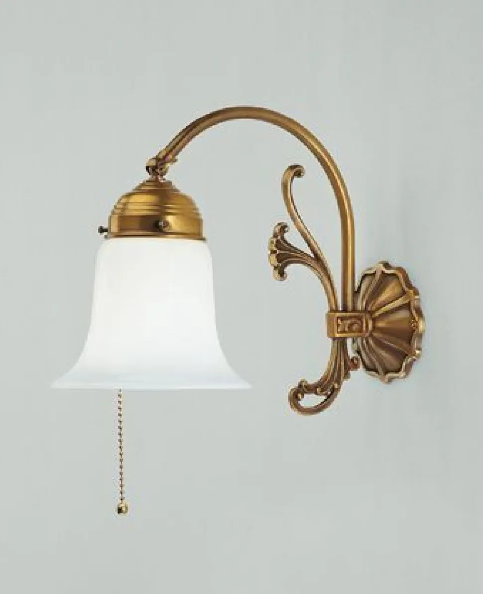 Wandleuchte Berliner Messing Glas E27 mit Zugschalter